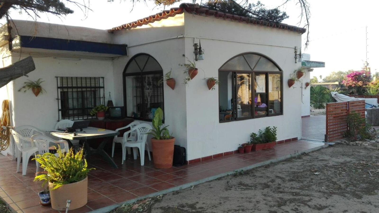 En Finca Las Dunas Dos Chalets Con Jacuzzis En Primera Linea De Playa , Uno De 4 Dormitorios Y Otro De 2 Dormitorios, Llama Al Seiscientos Veintisiete Cuatrocientos Diecisiete Trescientos Noventa Y Ocho Rota Buitenkant foto