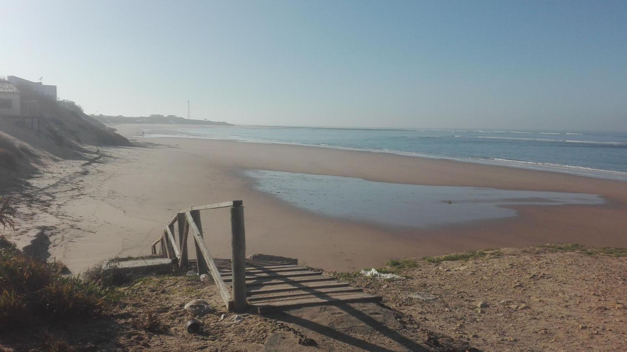 En Finca Las Dunas Dos Chalets Con Jacuzzis En Primera Linea De Playa , Uno De 4 Dormitorios Y Otro De 2 Dormitorios, Llama Al Seiscientos Veintisiete Cuatrocientos Diecisiete Trescientos Noventa Y Ocho Rota Buitenkant foto